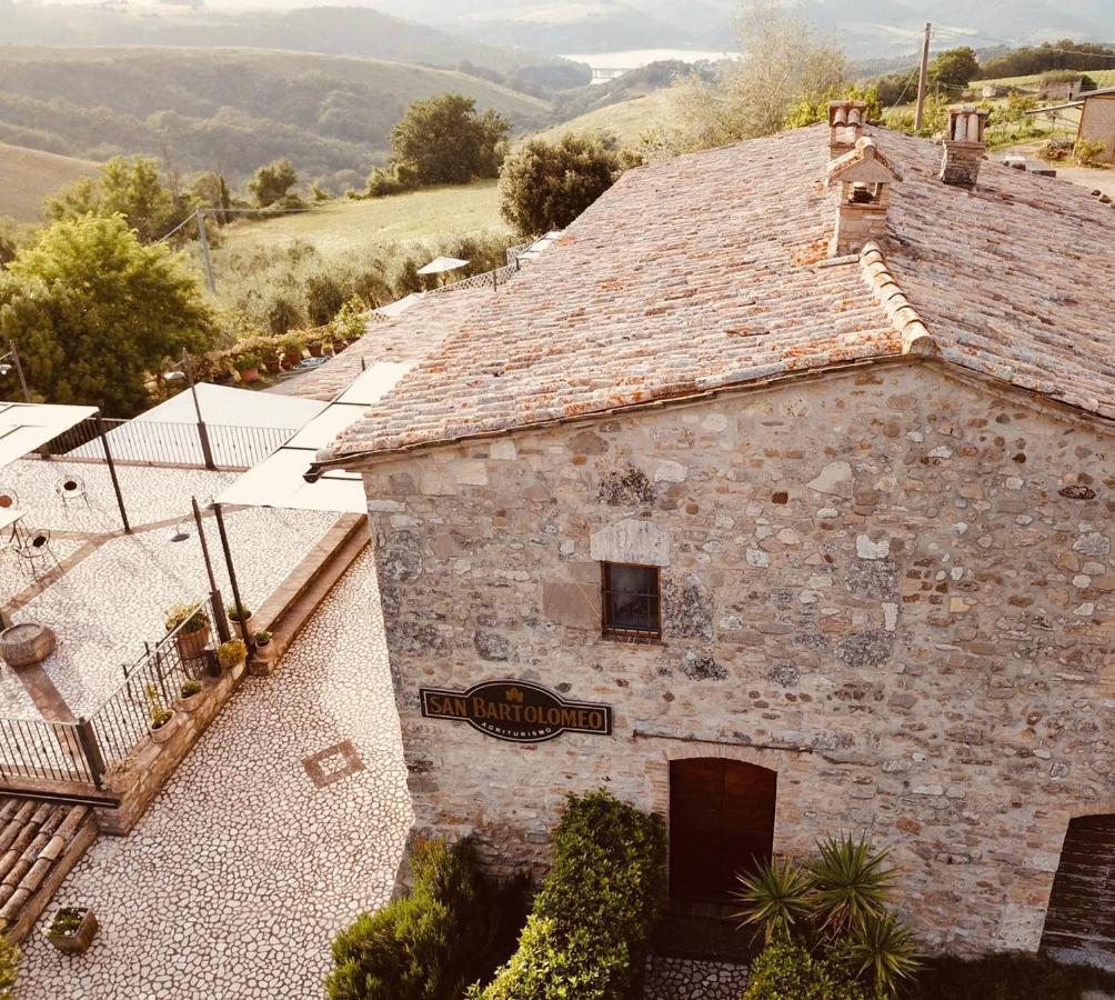 Agriturismo San Bartolomeo Montecchio エクステリア 写真